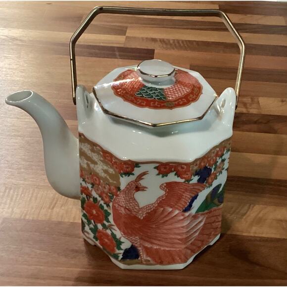 Japanese Arita By Imari Peacock FINE CHINA Teapot - Picture 1 of 9